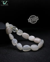 Load image into Gallery viewer, Tumble Stone Bracelet
