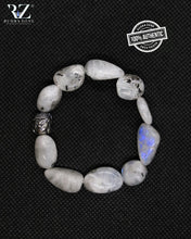 Cargar imagen en el visor de la galería, Tumble White Stone Bracelet
