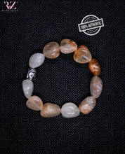 Cargar imagen en el visor de la galería, Tumble Buddha Stone Bracelet
