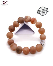 Load image into Gallery viewer, Dozi Matte Stone Bracelet
